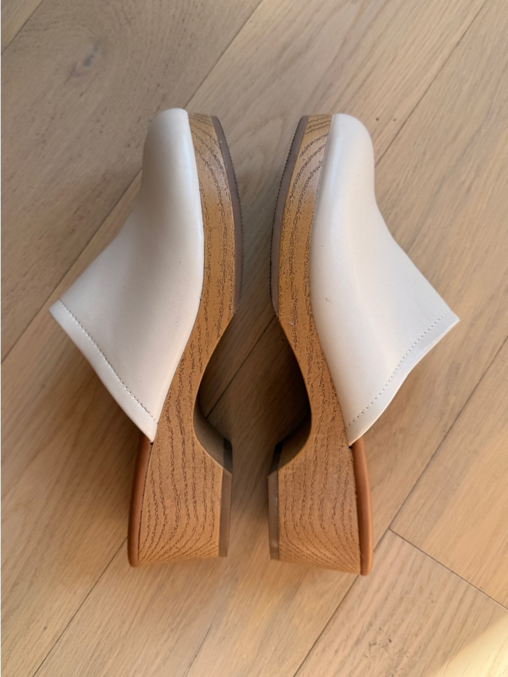 Universal Thread Cream Clog Mules with Wood-Effect Platform